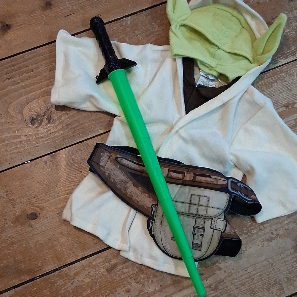 Star Wars Yoda Newborn Child‎ Costume Headpiece and Hooded Robe